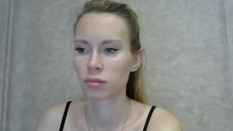 Snapshot of _alex1819 chatting on December 2025 06:51:01 AM _alex1819 online show from December 2025 06:51:01 AM