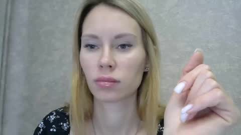 _alex1819 online show from February 2026 07:23:01 AM