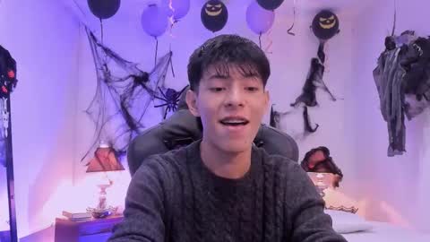 Snapshot of _alexandersawyer_ chatting on October 2025 12:17:02 PM Alexander online show from October 2025 12:17:02 PM