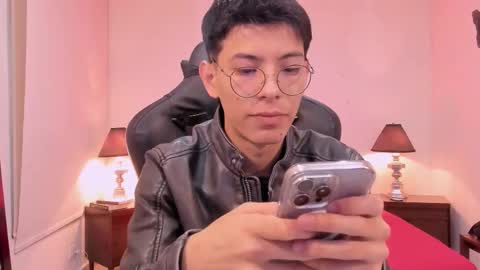 Snapshot of _alexandersawyer_ chatting on November 2025 12:53:01 PM Alexander online show from November 2025 12:53:01 PM