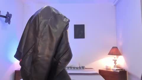 Snapshot of _alexandersawyer_ chatting on November 2025 01:01:01 PM Alexander online show from November 2025 01:01:01 PM