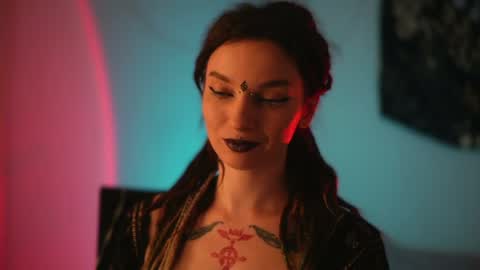 Snapshot of _alicemorrison_ chatting on May 2026 06:24:02 PM Alice Morrison Mistress Datura online show from May 2026 06:24:02 PM
