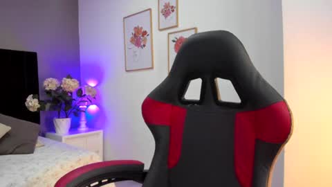 Snapshot of _aliice_1 chatting on December 2024 11:03:01 PM Alice online show from December 2024 11:03:01 PM