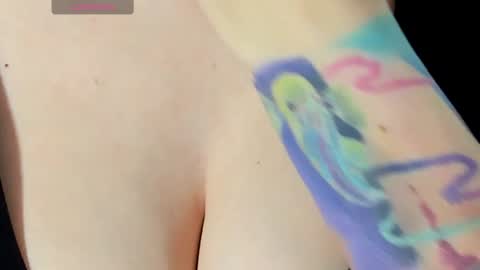 Snapshot of _aliice_1 chatting on January 2025 01:32:01 PM Alice online show from January 2025 01:32:01 PM