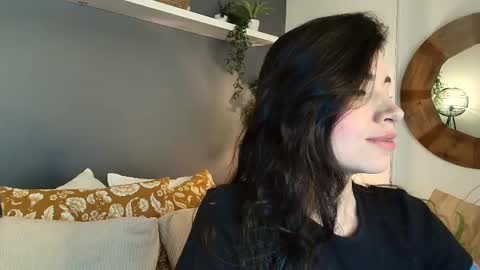 Snapshot of _aliice_1 chatting on February 2025 10:00:02 PM Alice online show from February 2025 10:00:02 PM