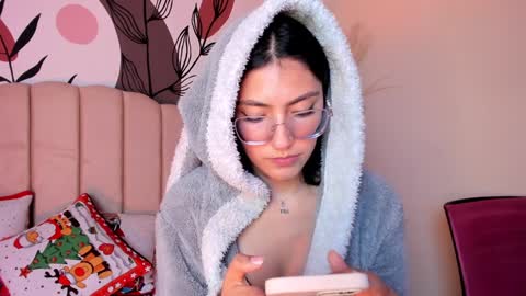 Snapshot of _allondra_ chatting on January 2025 02:53:01 AM Allondra online show from January 2025 02:53:01 AM