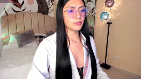 Snapshot of _allondra_ chatting on January 2025 04:34:01 AM Allondra online show from January 2025 04:34:01 AM