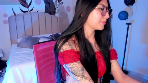 Snapshot of _allondra_ chatting on February 2025 01:04:02 AM Allondra online show from February 2025 01:04:02 AM