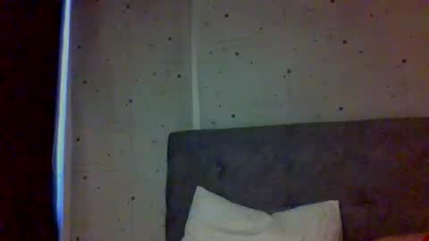 Snapshot of _alyson chatting on December 2025 05:42:02 PM _alyson online show from December 2025 05:42:02 PM