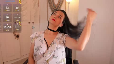 Snapshot of _anaruiz chatting on January 2025 04:41:01 PM Ana Ruiz online show from January 2025 04:41:01 PM