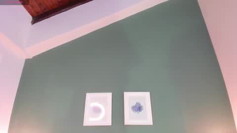 Ana Victoria online show from November 2025 06:17:01 PM