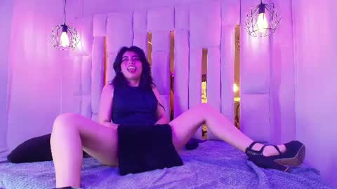 Snapshot of _angel_dustt chatting on July 2026 03:03:02 PM Angel online show from July 2026 03:03:02 PM