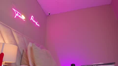 ngela  online show from February 2025 02:42:01 PM