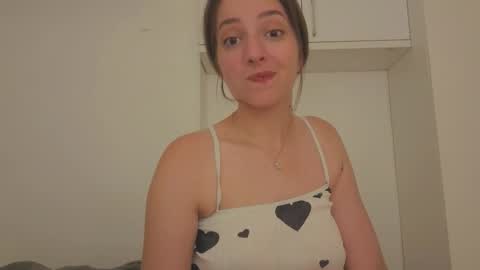 Anna online show from September 2025 08:23:02 PM