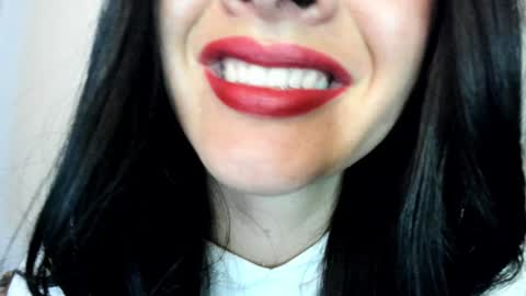 antonia online show from December 2024 10:46:02 AM