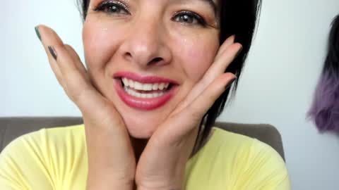 antonia online show from January 2025 12:21:02 AM