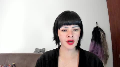 antonia online show from January 2025 07:47:02 PM