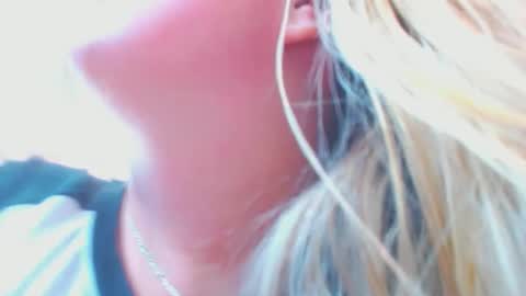 Snapshot of _antonella_11 chatting on February 2025 04:57:02 AM _antonella_11 online show from February 2025 04:57:02 AM