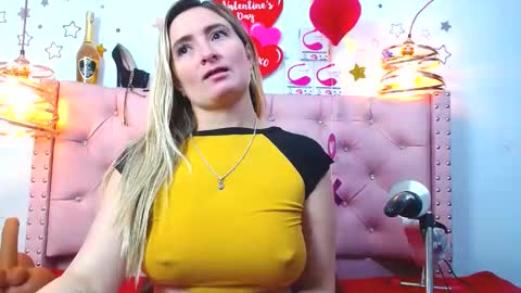 Snapshot of _antonella_11 chatting on March 2025 02:17:01 AM _antonella_11 online show from March 2025 02:17:01 AM