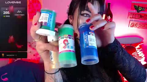 Angie online show from December 2025 01:56:02 AM