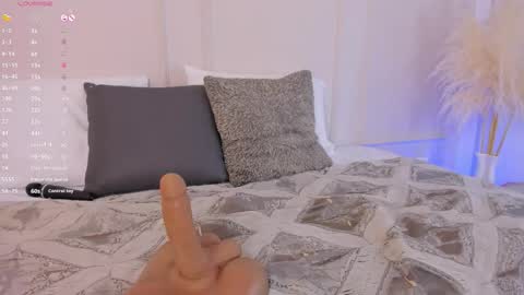 Snapshot of _arianasweet chatting on November 2025 08:18:01 PM _arianasweet online show from November 2025 08:18:01 PM