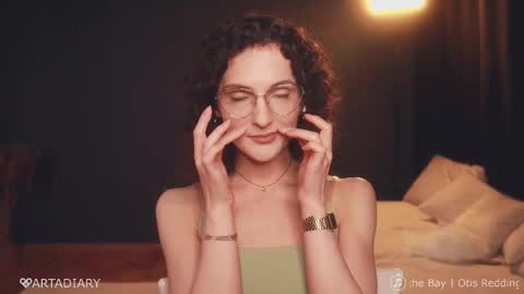 Snapshot of _arta_ chatting on November 2025 01:34:02 PM ARTA online show from November 2025 01:34:02 PM