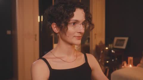 Snapshot of _arta_ chatting on December 2025 01:42:01 PM ARTA online show from December 2025 01:42:01 PM