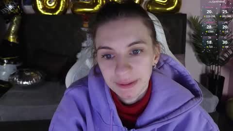 Snapshot of _ash_leyy_ chatting on December 2025 01:33:02 AM _ash_leyy_ online show from December 2025 01:33:02 AM