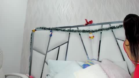 Snapshot of _aurora18 chatting on November 2025 03:16:01 AM Aura online show from November 2025 03:16:01 AM