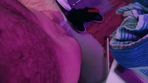 Snapshot of _bearyhairy_ chatting on December 2024 06:18:02 AM Chupa Bear online show from December 2024 06:18:02 AM