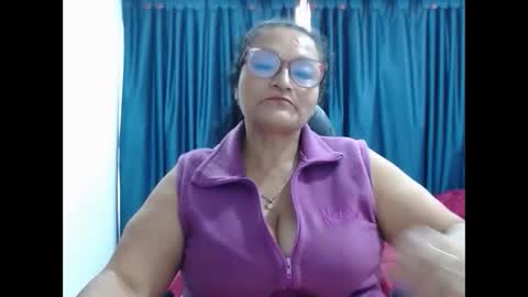 _bellanocturna online show from March 2026 09:58:02 PM