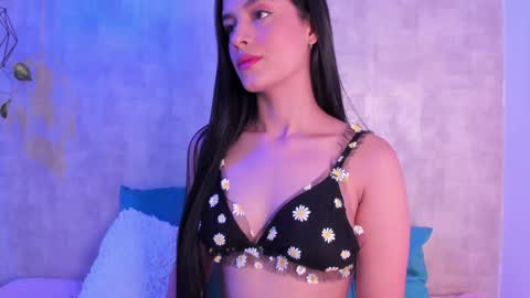 Snapshot of _bihanca chatting on December 2024 01:39:01 PM Bihanca online show from December 2024 01:39:01 PM