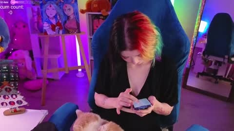 Alice .. online show from December 2024 09:55:02 PM