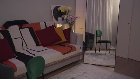 Snapshot of _blackbee_ chatting on January 2025 09:28:01 PM Lili online show from January 2025 09:28:01 PM