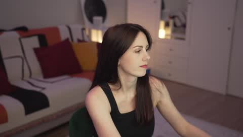 Snapshot of _blackbee_ chatting on February 2025 09:29:01 PM Lili online show from February 2025 09:29:01 PM