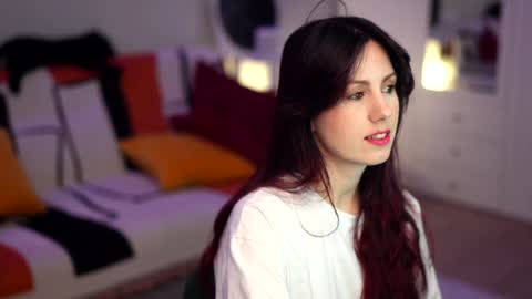 Lili online show from December 2025 05:59:02 AM