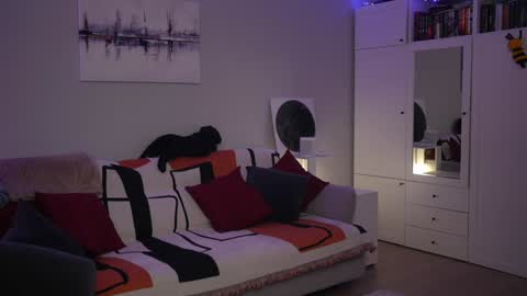 Lili online show from February 2026 06:40:02 AM