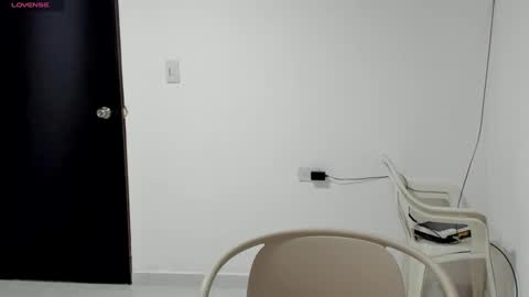 _blairwest_ online show from September 2025 08:13:01 PM