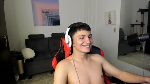 Snapshot of _blakee chatting on December 2024 05:57:02 AM B L A K E online show from December 2024 05:57:02 AM