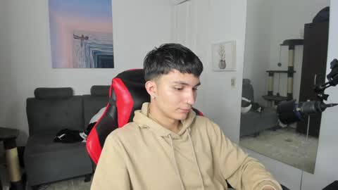 Snapshot of _blakee chatting on December 2024 05:36:01 AM B L A K E online show from December 2024 05:36:01 AM