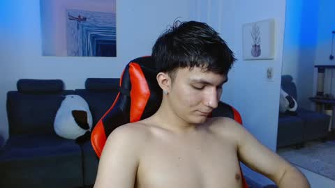 Snapshot of _blakee chatting on February 2025 10:32:01 PM B L A K E online show from February 2025 10:32:01 PM