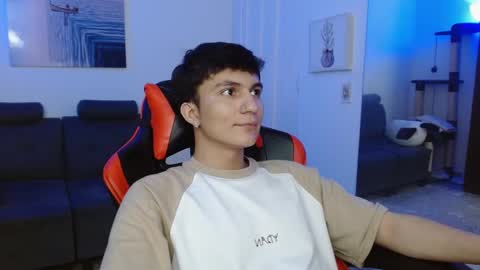 Snapshot of _blakee chatting on February 2025 05:14:02 AM B L A K E online show from February 2025 05:14:02 AM