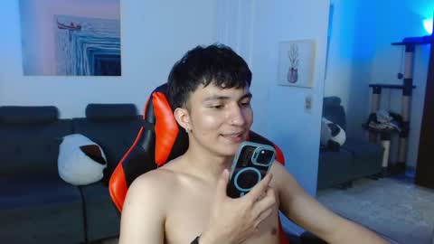 Snapshot of _blakee chatting on March 2025 01:45:01 AM B L A K E online show from March 2025 01:45:01 AM