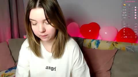 Elizabeth online show from February 2026 01:13:02 AM