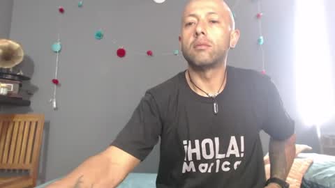 _bonnie__and_clyde online show from May 2026 08:06:01 PM