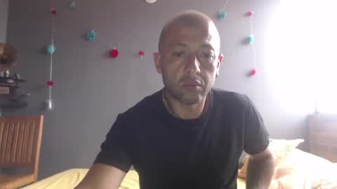 _bonnie__and_clyde online show from May 2026 10:00:02 PM