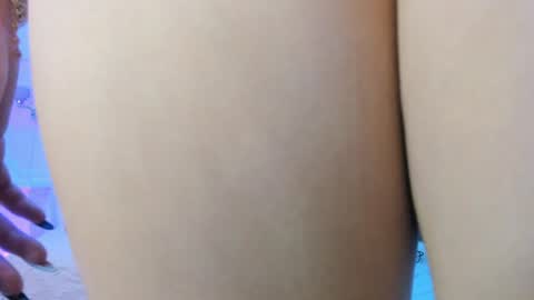 Brenda  online show from April 2026 07:48:01 PM