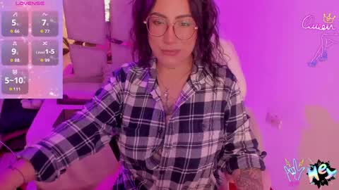 Snapshot of _briigite chatting on June 2026 09:20:01 AM Angie Independent model online show from June 2026 09:20:01 AM