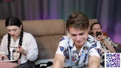 _capybara0_0 online show from March 2025 07:15:02 PM