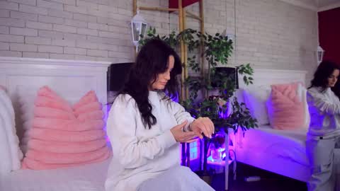 _carlawhite_ online show from December 2025 04:22:01 AM